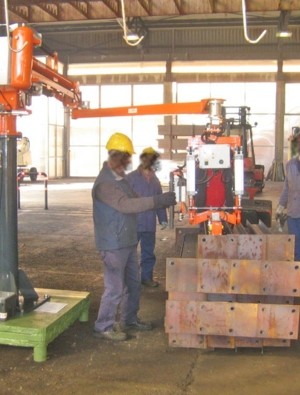 Galvanizing - Pneumatic Manipulator ATIS