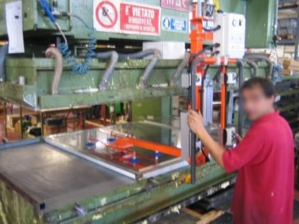 Stainless steel panels - Pneumatic Manipulator ATIS