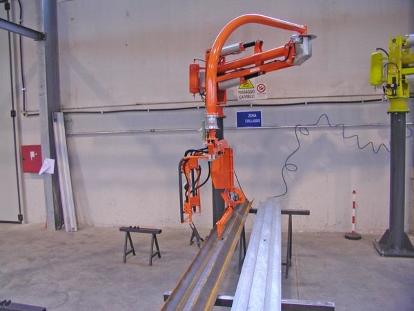 ATISmirus 300 - Guard rail - Pneumatic Manipulator ATIS