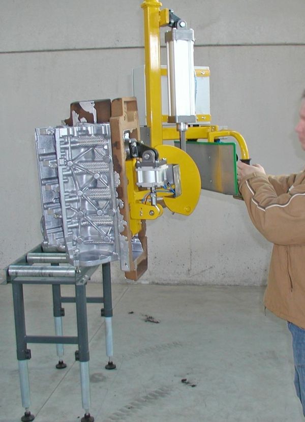 Motor casting - Pneumatic Manipulator ATIS