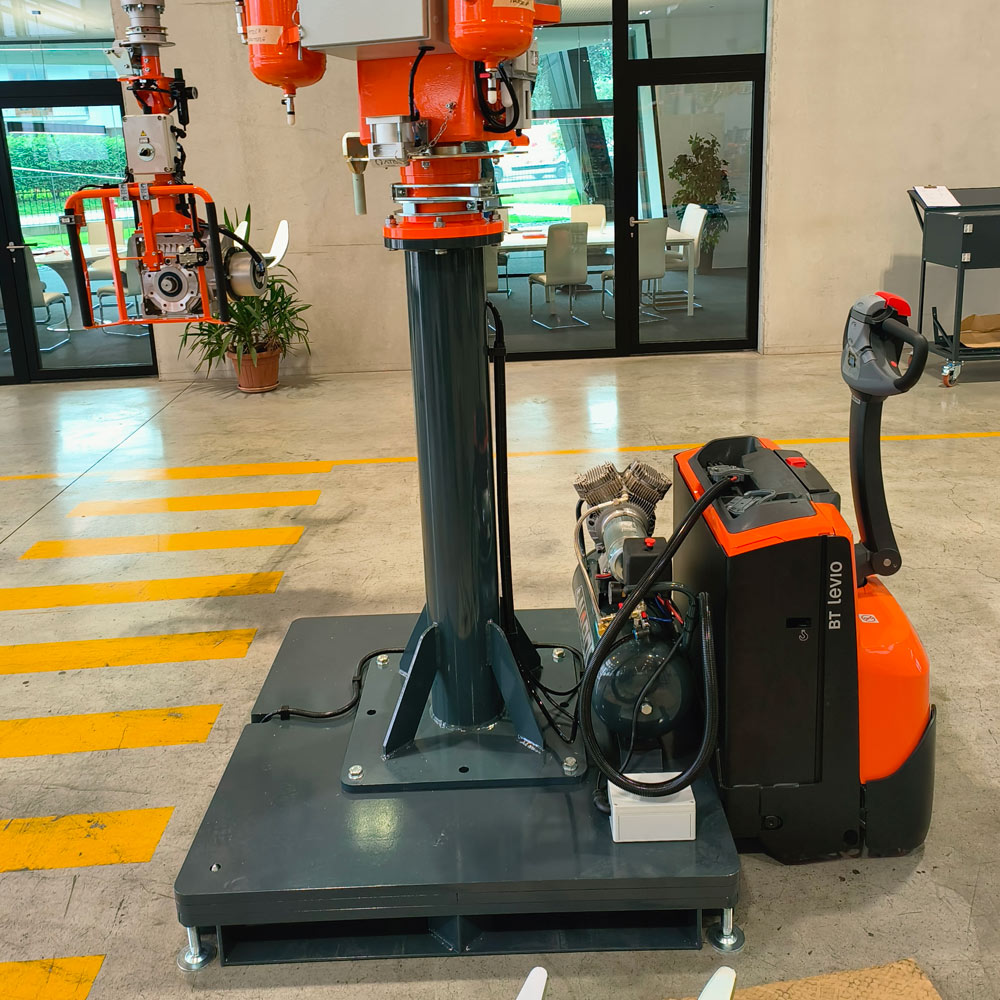 A-colonna-con-transpallet-integrato