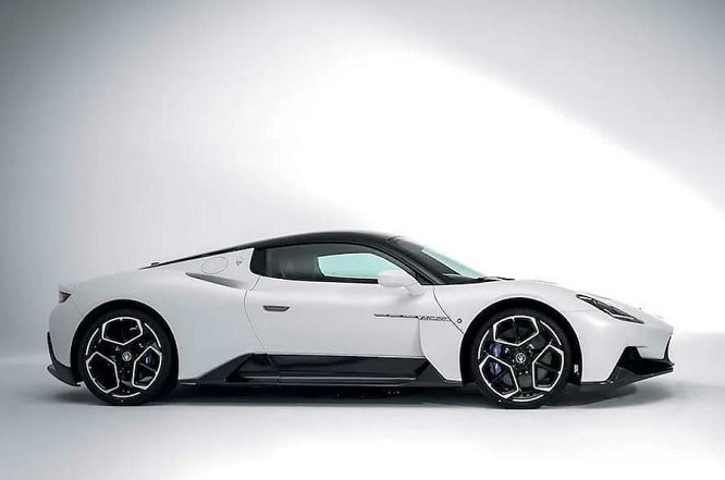 Manipolatore-motore-maserati-MC20.